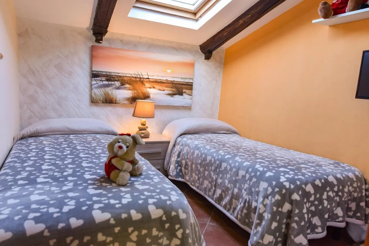 Holiday home La Mansarda Villa Naples Italy